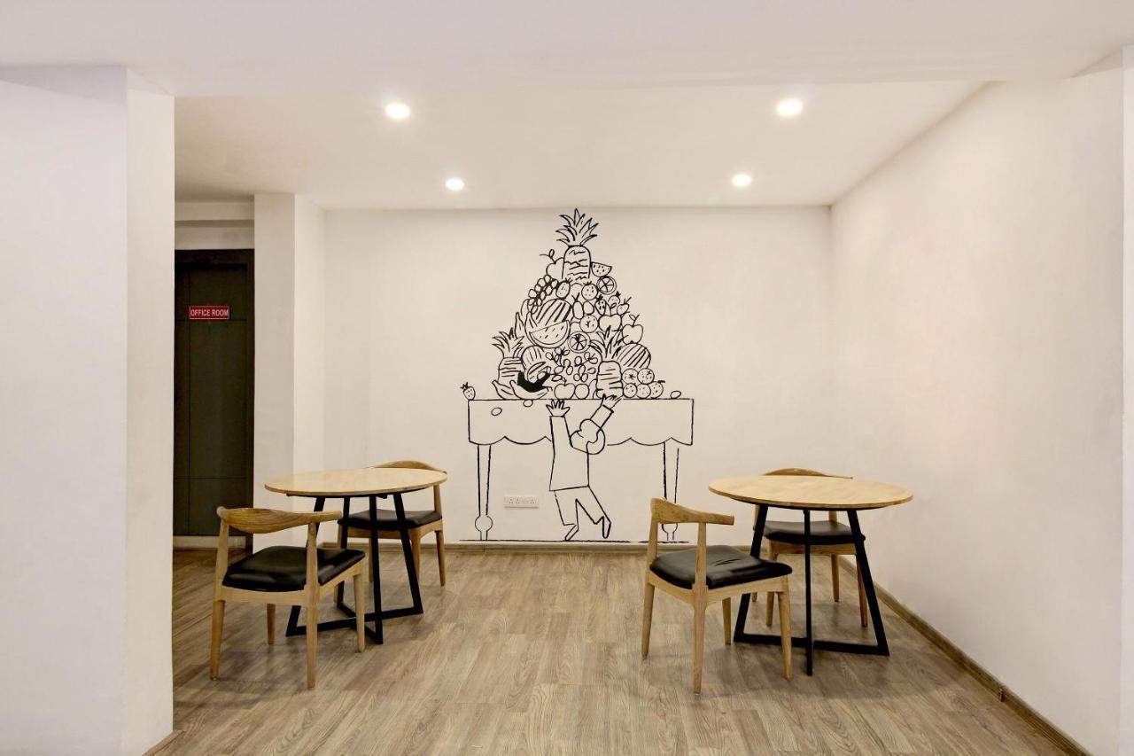 Oyo Townhouse 9 Hitech City Hyderabad Exterior foto